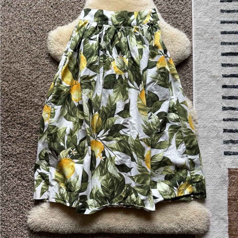 H&M Women’s Lemon Midi Skirt Size 2